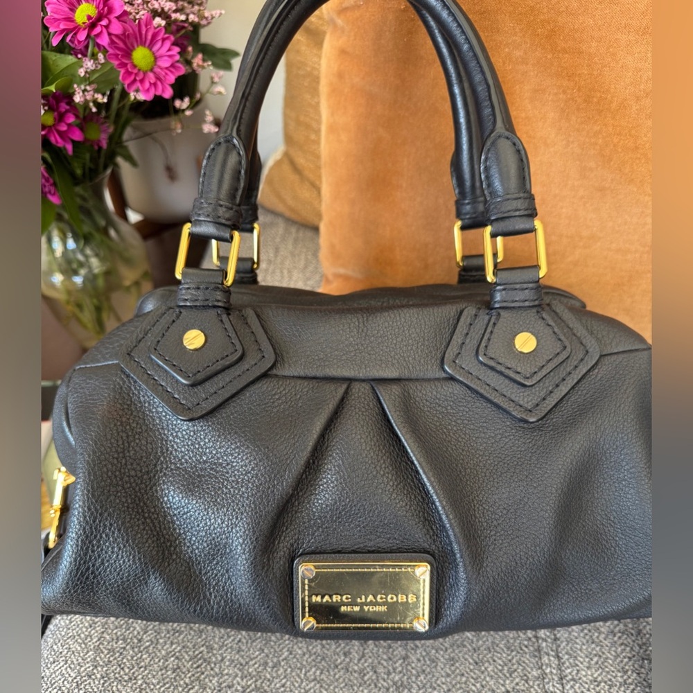 Marc Jacobs-Gorgeous Black Pebbled Leather Satchel with Gold Hardware
